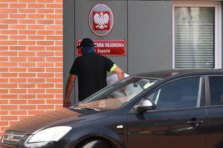 Zarzut zabójstwa usłyszał 20-latek, który pchnął 23-latka pod jadący pociąg