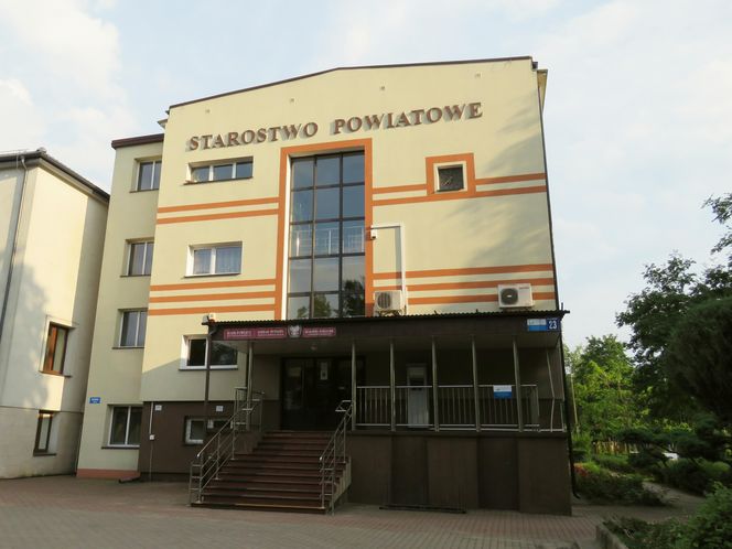 7. powiat sokołowski 1353,69 zł per capita