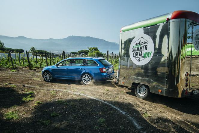 Skoda Trailer Assist - asystent manewrowania przyczepą
