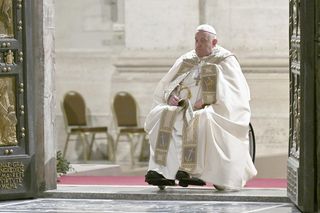 Lekarze jasno o papieżu Franciszku. Zagrożenie minęło