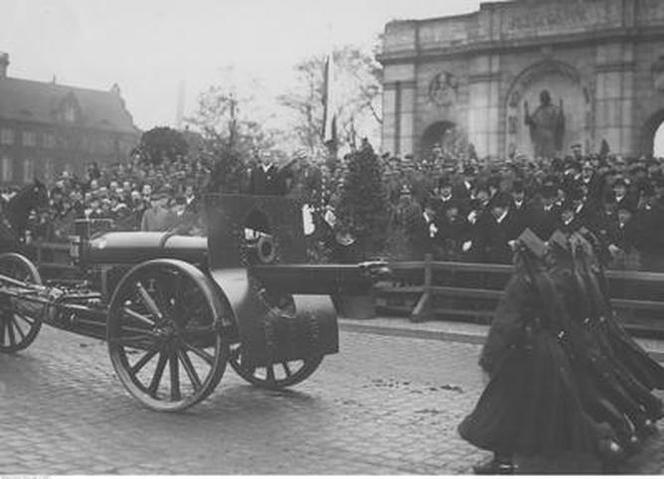 Obchody Święta Niepodległości w Poznaniu 11.11.1937 r.