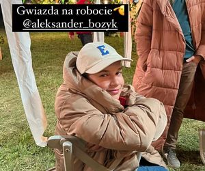 M jak miłość nowy sezon. Misiek (Aleksander Bożyk), Paweł (Rafał Mroczek) na planie