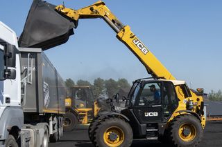 Koszt transportu węgla i ekogroszku z kopalni PGG i dostawa kurierem. Cena węgla z PGG z transportem