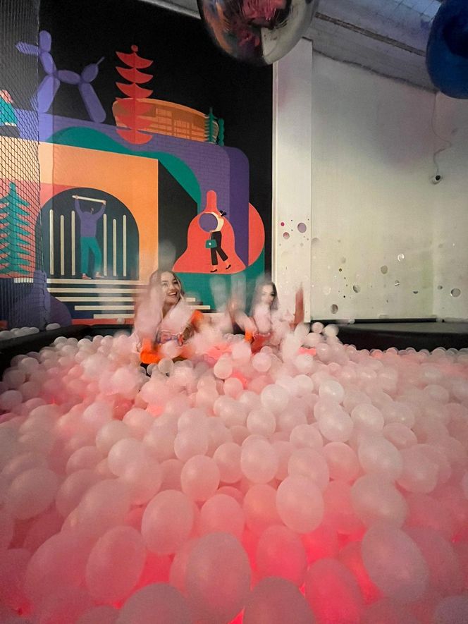 Wakacyjna ekipa ESKA Summer City wyruszyła w letnią trasę. Odwiedzili m.in. chorzowską "Falę"