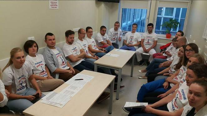​Protest lekarzy w Polsce. Rezydenci podejmą GŁODÓWKĘ