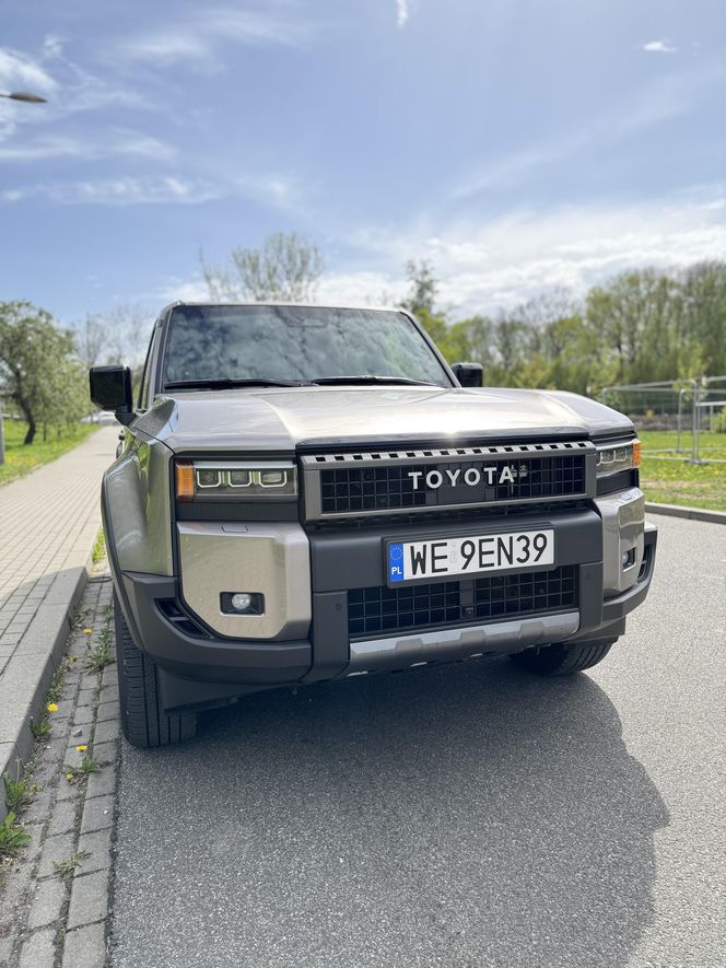 Land Cruiser 250