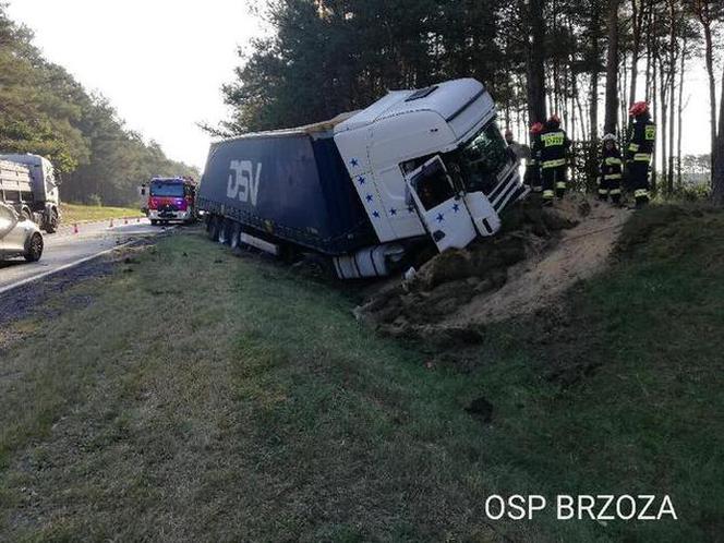 Tragiczny wypadek w podbydgoskim Stryszku. Nie żyje motocyklista! [ZDJĘCIA]