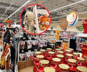 Dzieli je jeden dzień i jedna alejka w sklepie. Halloween i Wszystkich Świętych zalewa markety 