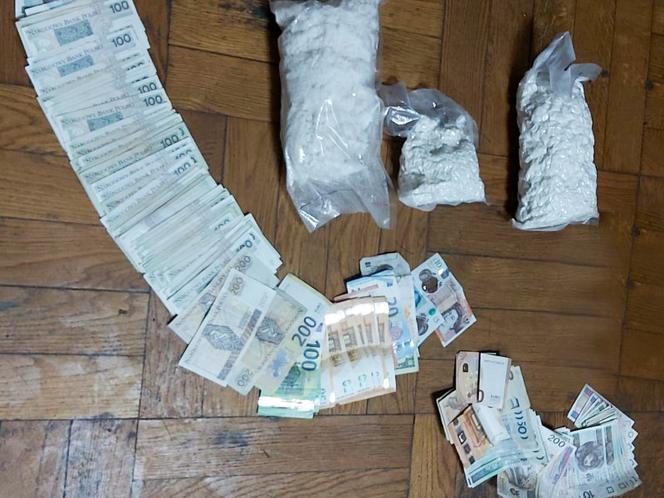 Tony papierosów i krajanki tytoniowej. Straż Graniczna ujawnia coraz więcej trefnych towarów