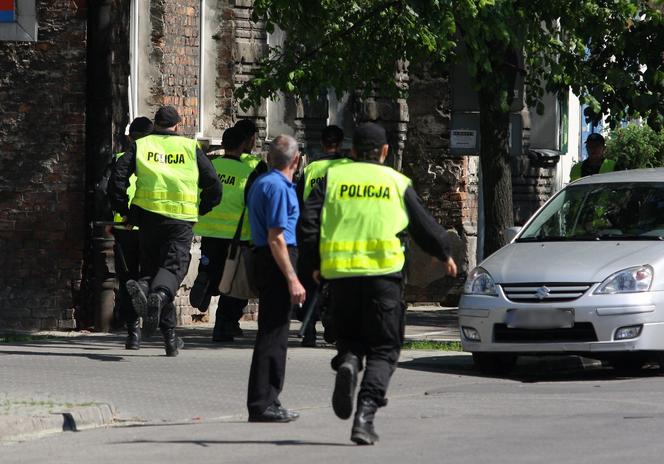 Policjant zastrzelił Maxwella