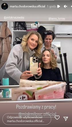 M jak miłość. Julia (Marta Chodorowska), Sylwia (Hanna Rurnau)