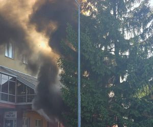 Nisko. Ogień trawił karetki 