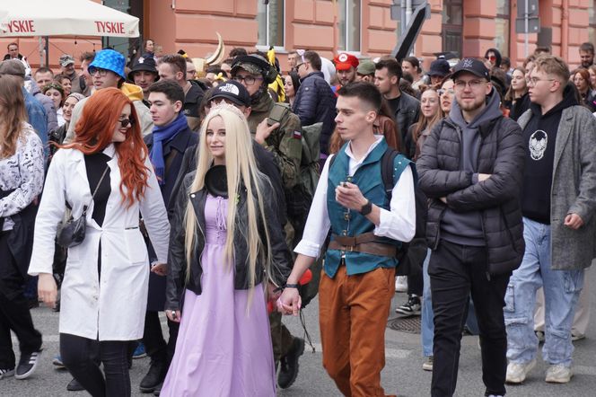 Rzeszowskie Juwenalia rozpoczęte. Barwny korowód przeszedł przez miasto