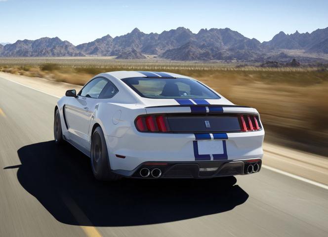 Ford Mustang Shelby GT350 na bazie szóstej generacji Mustanga