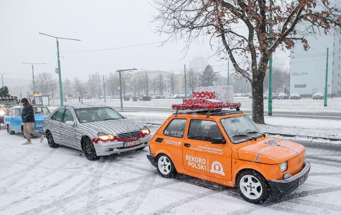 Parada Świątecznych Samochodów w Tychach