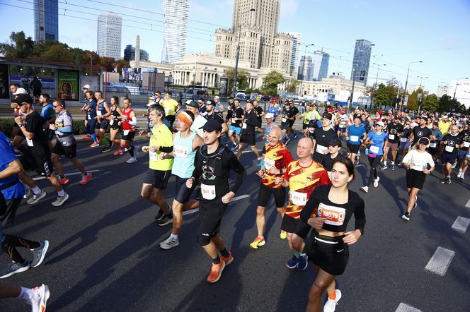 Uczestnicy 46. edycji Nationale-Nederlanden Maratonu Warszawskiego