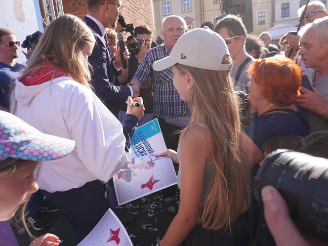 Tak mieszkańcy Tarnowa powitali Aleksandrę Kałucką, brązową medalistkę Igrzysk Olimpijskich w Paryżu!