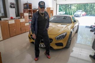 Krzysztof Rutkowski pokazał nam swoje bryki. Garaż detektywa robi wrażenie