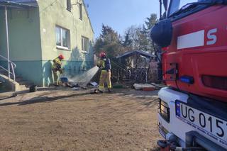 Strażacy z Braniewa gasili pożar w piwnicy