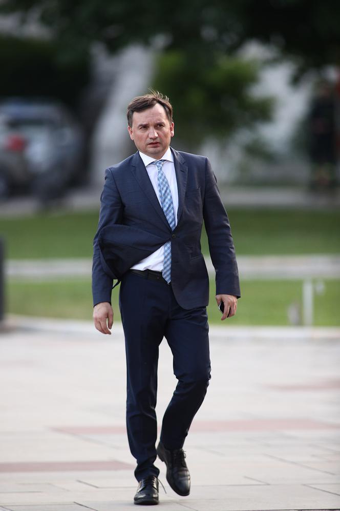 PiS modli się za Lecha Kaczyńskiego na Wawelu