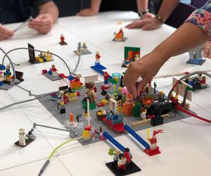 Zbierają zabawki dla tych, którzy walczą o życie