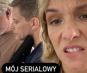 Na Wspólnej na planie: Iga (Lidia Sadowa), Robert Tadeusiak (Dariusz Wnuk)