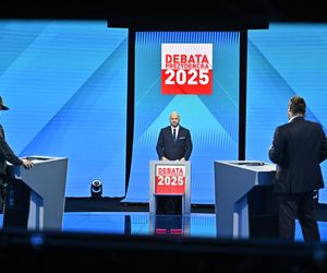 Ostatnie chwile przed debatą kandydatów