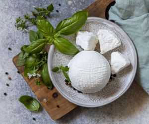 Zapomnij o mozzarelli i mascarpone. Ten włoski ser jest pyszny, kremowy i idealny na diecie 