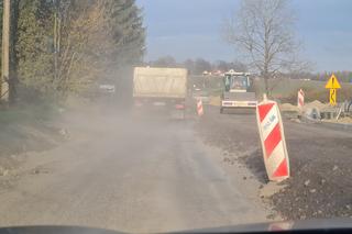 Droga Przeworsk -Kańczuga 9 km kierowcy pokonują w pół godziny [GALERIA]