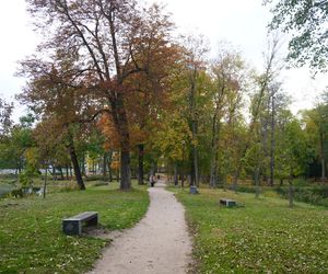 Park Lubomirskich w Białymstoku jesienią 