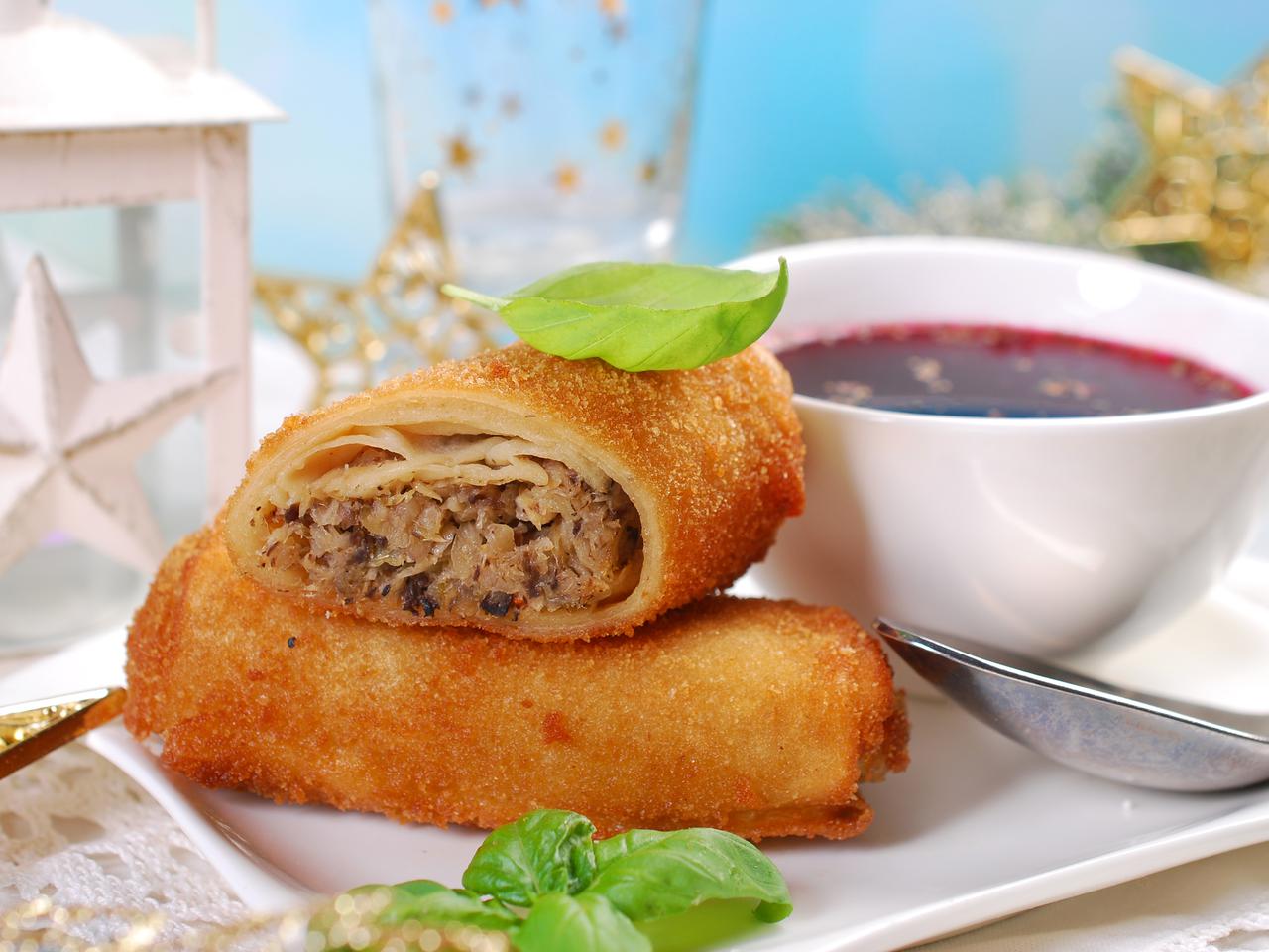 Krokiety z kapustą i grzybami: sprawdzony przepis na naleśniki z kapustą i grzybami