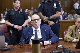 Harvey Weinstein uniewinniony od zarzutu molestowania Polki. Nie odpowie też za gwałt