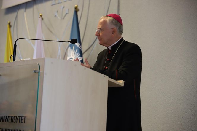 Abp Marek Jędraszewski w Uniwersytecie Ignatianum: Jesteście ludźmi z prawdy i dla prawdy