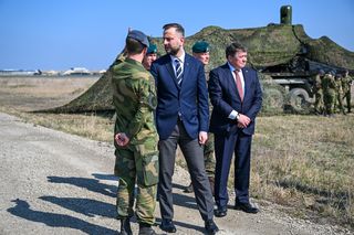 Szef MON o umowie z Hutą Stalowa Wola. „Przez lata nie było to możliwe”