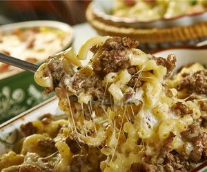 Cheeseburger pasta - obłędny makaron z mielonym mięsem i serem