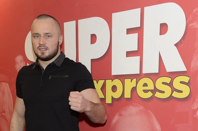 Tomasz Narkun, Super Express