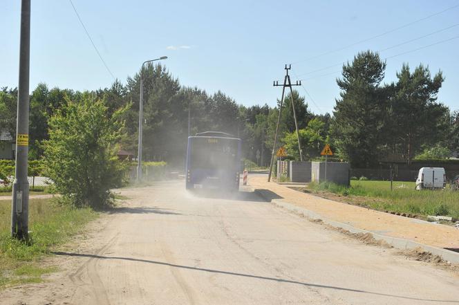 Garnki drżą, a ludzie grzmią. „Ten remont nie daje nam żyć”. Uciążliwa przebudowa niszczy życie mieszkańców