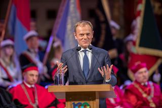 Tusk ruszył w Polskę