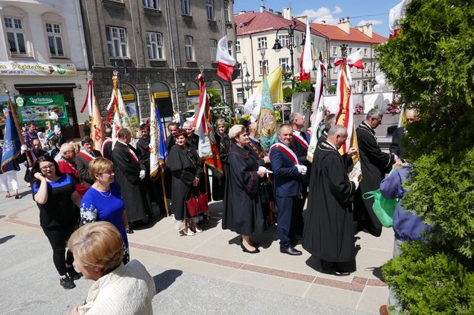  15 Edycja kremówki papieskiej. 