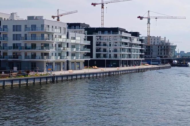 Nowe osiedle i bulwar na Łasztowni