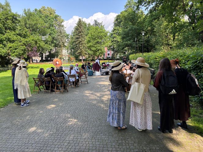Piknik historyczny II LO w Nowym Sączu 