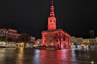 Leszno ponownie włącza się w kampanię „Dzieciństwo bez Przemocy”. Ratusz zaświeci na czerwono