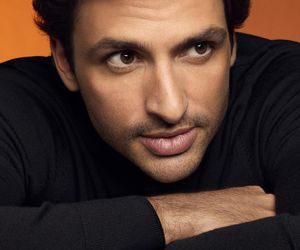 L’oréal Paris ogłasza Carlosa Sainza nowym globalnym  Ambasadorem marki L’Oréal Paris Men Expert