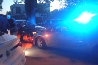 Kobra dorwała „Kaszankę”. Jechali skradzionym fordem. Czołowo wbili się w radiowóz