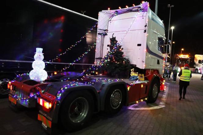 Truckerzy opanują Trójmiasto! „Konwój Mikołajów w Ciężarówkach” już w tę niedzielę