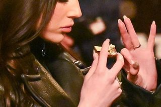 Roxie Węgiel niczym Diwa