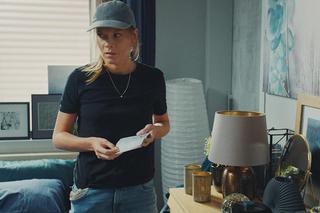 M jak miłość odc. 1771. Kelnerka Iga (Weronika Bartold)