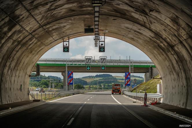 Odcinek Bolków – Kamienna Góra liczy w sumie nieco ponad 16 kilometrów długości. W dłuższym tunelu będzie odcinkowy pomiar prędkości