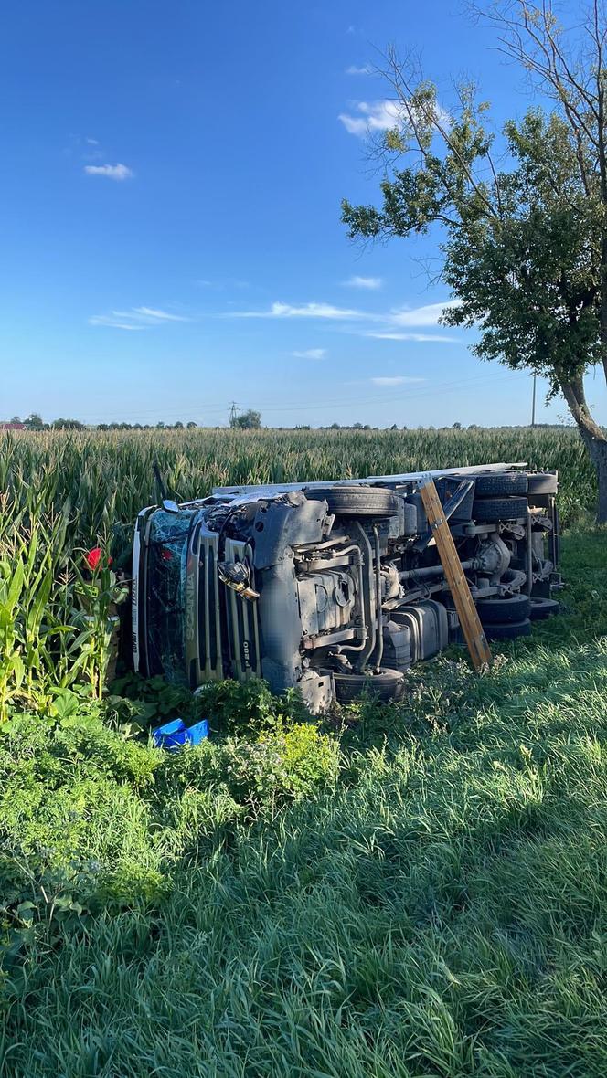 Wypadek na DK 19 w Turowie. Trzy osoby trafiły do szpitala