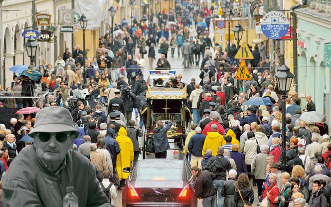 Pożegnali Mistrza absurdu